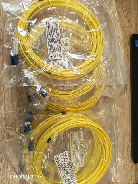 Məhsul: Optik patch cord (fiber optik sıçrayış kabeli) Təsvir: - Sarı — Baku