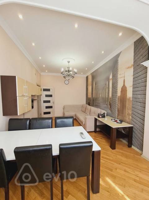 2 otaqlı mənzil, 70 m², Ceyhun Əliyev küçəsi — kirayə — Baku