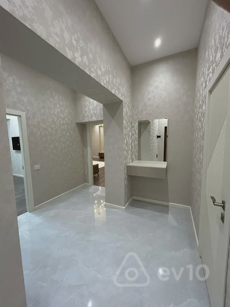 For sale: 2-room apartment (new building), 91 m² — Mənzil, Bakı (7)