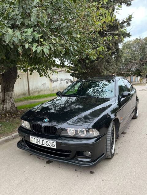 BMW 5 series: 3.5 l 1998 il Sedan — 9 000 ₼ · 1998 · 25 000 km · Сумгайыт · Avtomobillər BMW 5 series: 3.5 l 1998 il Sedan — Сумгайыт