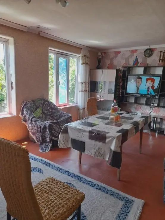 Daily rent: 4-room house / Cottage / Villa, 200 m² — Ev, villa, Qax (11)