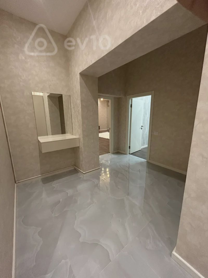 იყიდება 2-ოთახიანი apartment (new building), 95 მ² — Mənzil, Bakı (6)