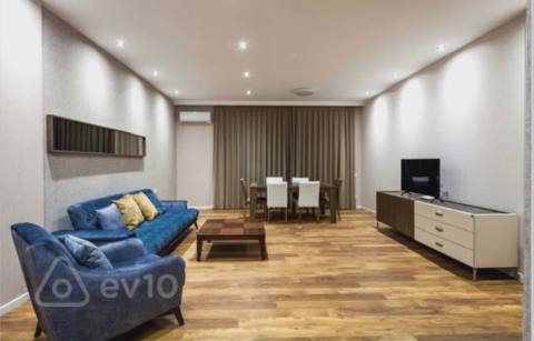 2 otaqlı mənzil, 100 m², Səməd Vurğun küçəsi — kirayə — 2 000 ₼ · Baku · Mənzil 2 otaqlı mənzil, 100 m², Səməd Vurğun küçəsi — kirayə — Baku