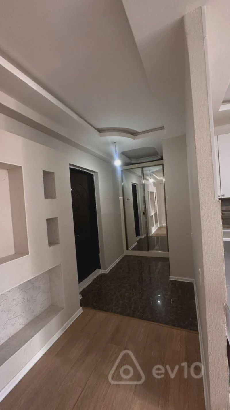 For sale: 2-room apartment (new building), 45 m² — Mənzil, Bakı (8)