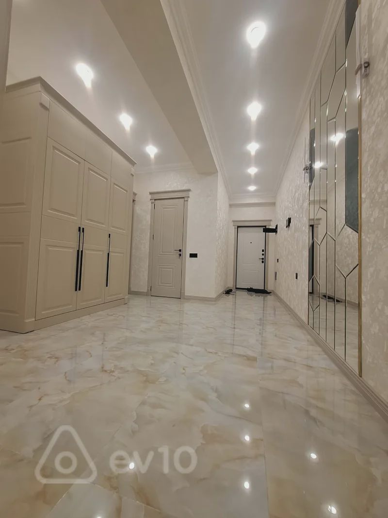 For sale: 4-room apartment (new building), 143 m² — Mənzil, Bakı (7)