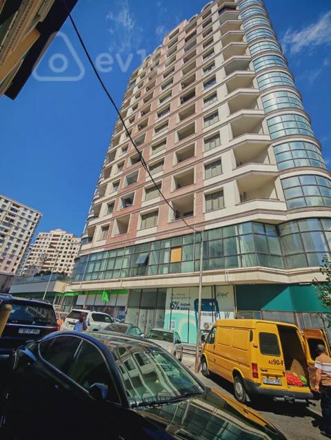 5 otaqlı mənzil, 218 m², Bakı, Gənclik, Təbriz küçəsi — 450 000 ₼ · Баку · Mənzil 5 otaqlı mənzil, 218 m², Bakı, Gənclik, Təbriz küçəsi — Баку