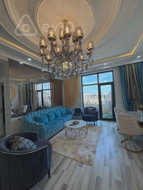 3 otaqlı mənzil, 101 m², Bakı, Bakı, 8-ci kilometr qəs. — kirayə — Baku