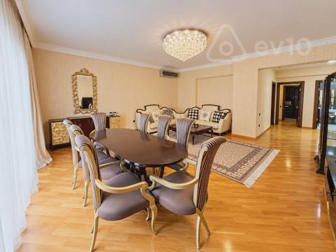 3 otaqlı mənzil, 150 m², Raşid Behbudov kucesi — kirayə — Bakı