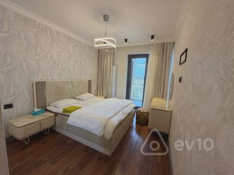4 otaqlı mənzil, 170 m², ag seher — kirayə — Baku