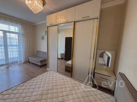 1 otaqlı mənzil, 45 m², Bakı, Musteqillik kucesi — kirayə — Aysu Xanım