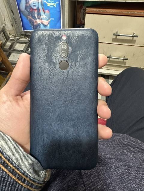 Xiaomi Redmi 8 ela veziyetde sensoru var hec bir donma fln yoxdu — Baku