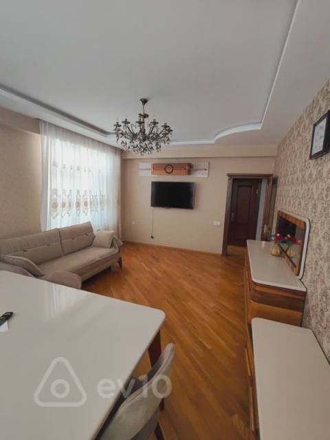 3 otaqlı mənzil, 125 m², Xudu Məmmədov küçəsi — kirayə — 800 ₼ · Baku · Mənzil 3 otaqlı mənzil, 125 m², Xudu Məmmədov küçəsi — kirayə — Baku
