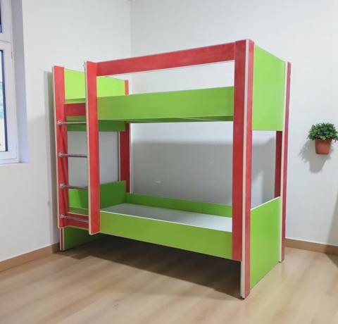 Çarpayı Yaşıl rəng — Baku