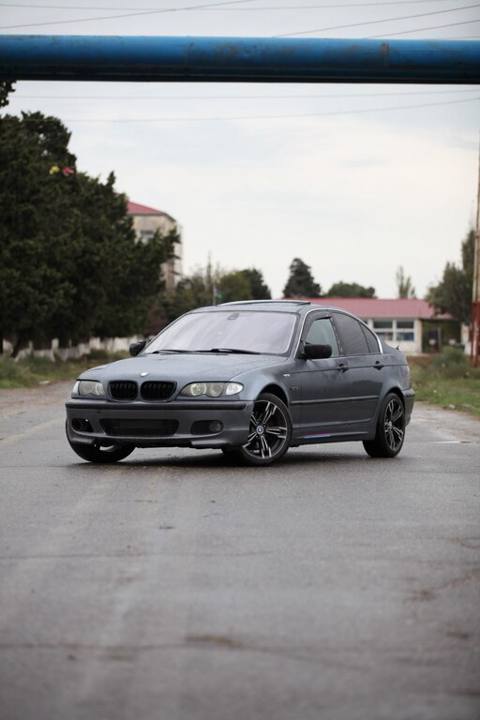 BMW 325, 2.5 L, 2003 il, 359 000 km — 9 800 ₼ · Baku · Avtomobillər BMW 325, 2.5 L, 2003 il, 359 000 km — Baku