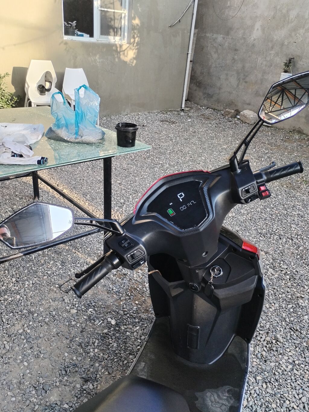 Elektrik skuter – üçün ideal Xüsusiyyətlər: 72volt 35.5 amper — Mopedlər və skuterlər, Digah (3)