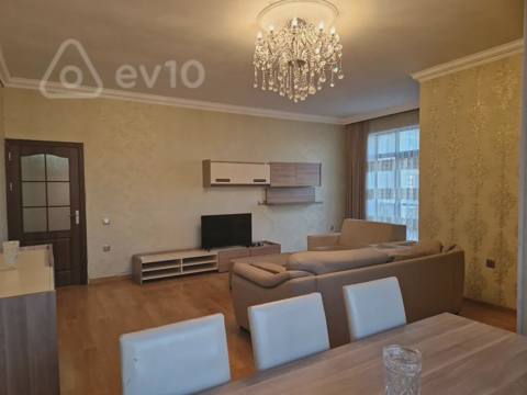 3 otaqlı mənzil, 120 m², Asif Məhərrəmov — Bakı