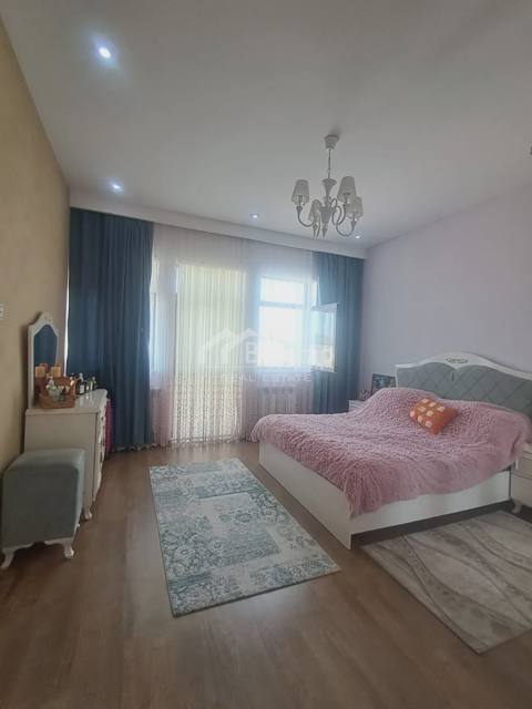 Satılır 4 otaqlı həyət evi / bağ evi 160 m², 20 Yanvar metrosu, Abşeron rayonu — 130 000 ₼ · 4 комн. · 160 м² · Баку · Daşınmaz əmlak Satılır 4 otaqlı həyət evi / bağ evi 160 m², 20 Yanvar metrosu, Abşeron rayonu — Баку