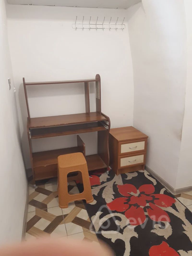 For sale: 1-room apartment (old building), 8 m² — Mənzil, Bakı (2)