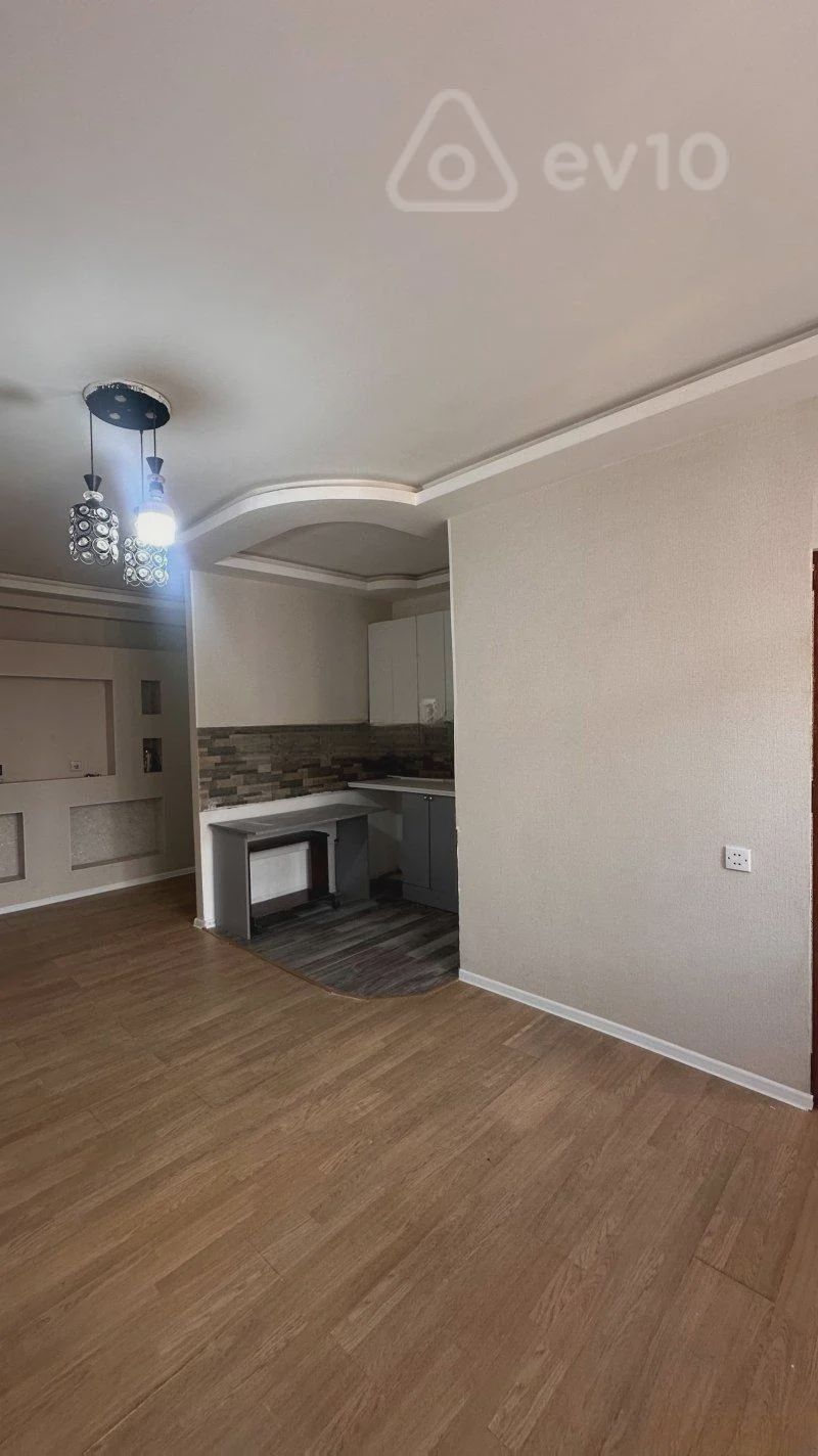 For sale: 2-room apartment (new building), 45 m² — Mənzil, Bakı (2)