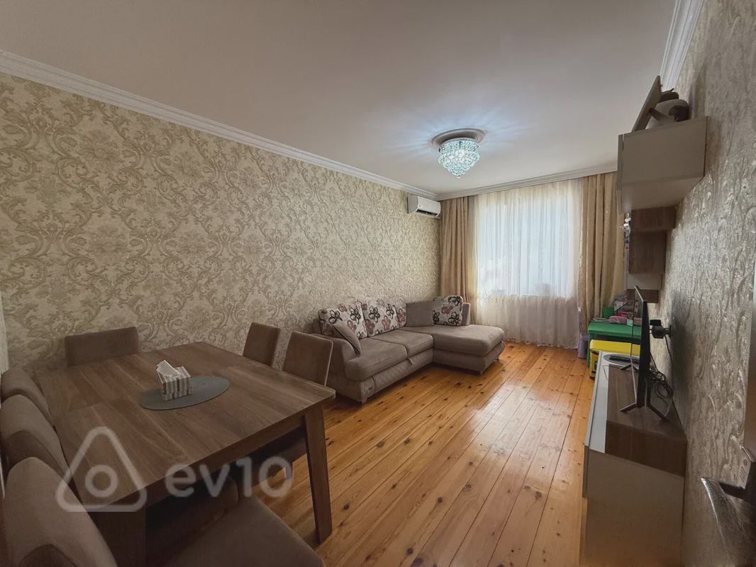 Satılık 2 odalı daire (eski bina), 60 m² — Mənzil, Bakı