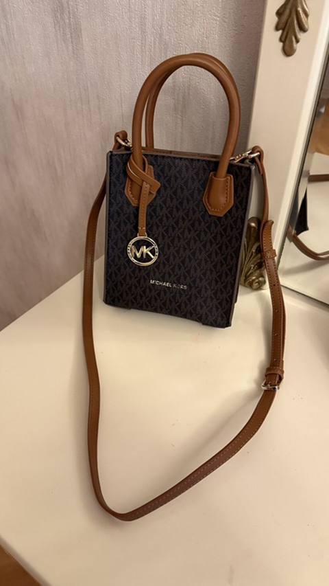 Əl çantası, Michael Kors, Yeni — 30 ₼ · Baku · Çantalar, çamadanlar, cüzdanlar Əl çantası, Michael Kors, Yeni — Baku