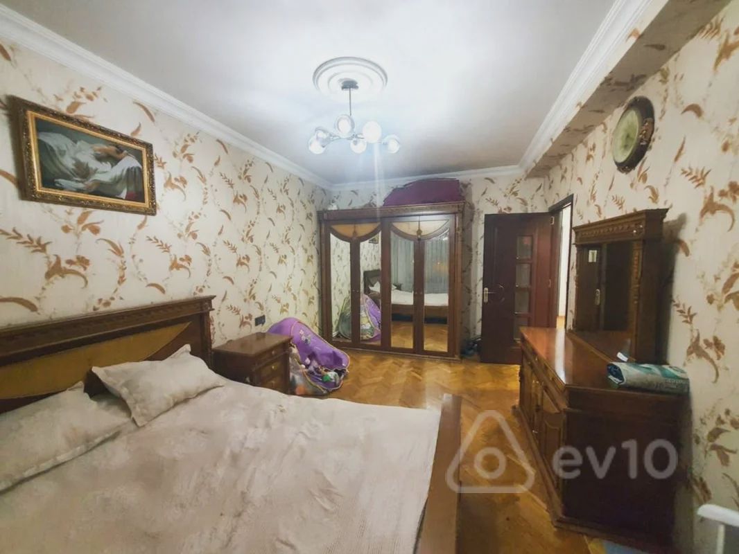 For sale: 3-room apartment (old building), 90 m² — Mənzil, Bakı (4)