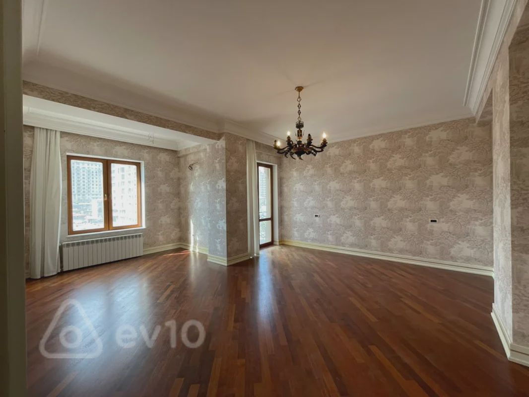 For sale: 4-room apartment (new building), 250 m² — Mənzil, Bakı (9)