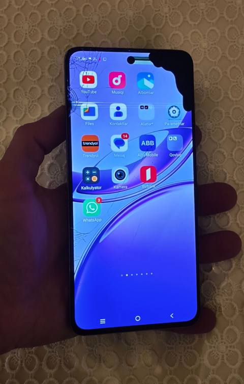 Vivo 128 GB, rəng - Qızılı, Qırıq — 50 ₼ · Баку · Vivo Vivo 128 GB, rəng - Qızılı, Qırıq — Баку