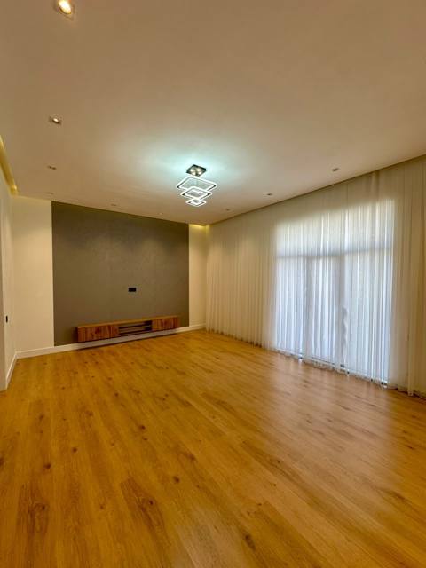 Satılır: Həyət evi, 150 m², 6.3 sot — Küçə 52 — Novxanı