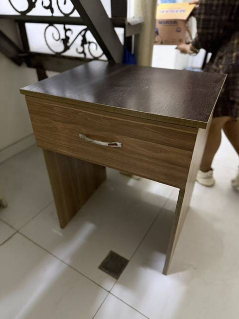 Komod tipli stol Ünvan Yasamal - Material: laminat/LDSP taxta panel — Баку