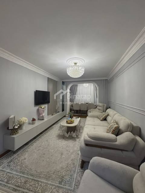 Satılır 2 otaqlı köhnə tikili 65 m², Xətai metrosu, Xətai rayonu — Баку