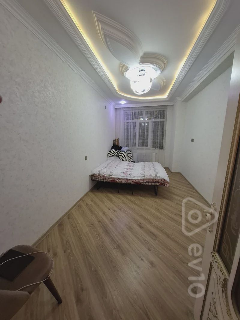 For sale: 4-room apartment (new building), 167 m² — Mənzil, Bakı (2)