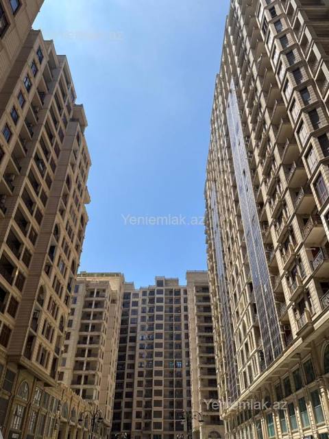 Satılır 4 otaqlı Bina evi menzil (Yeni tikili), 185 m², Səbail rayonu — Bakı