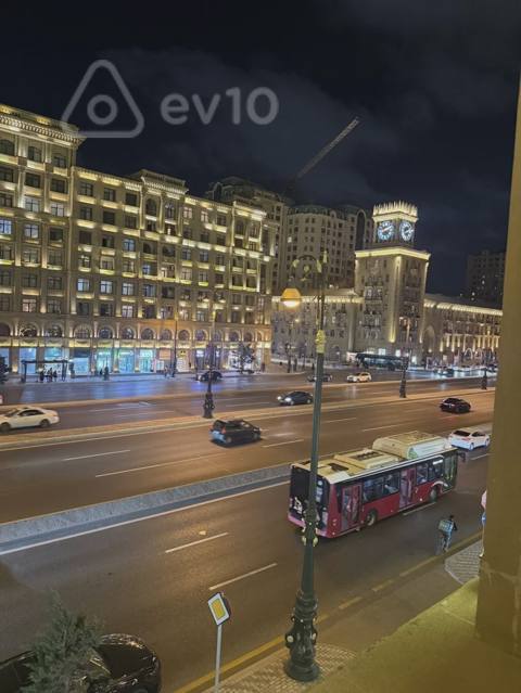 3 otaqlı mənzil, 105 m², Heydər Əliyev prospekti — Bakı