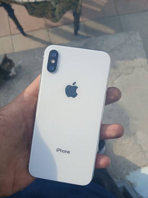 IPhone X, Ağ — 130 ₼ · Jeyranbatan · Apple iPhone IPhone X, Ağ — Jeyranbatan