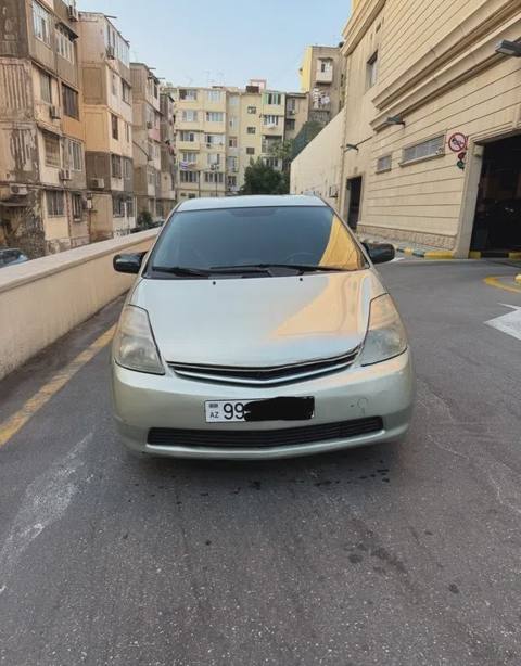 Toyota Prius, 2008 il, 355000 km, 1.5 L — Baku