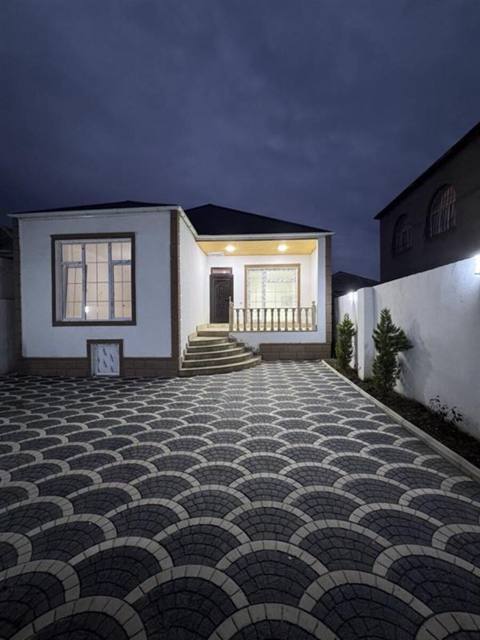 Satılır 3 otaqlı həyət evi/bağ evi 96 m² — Bakı