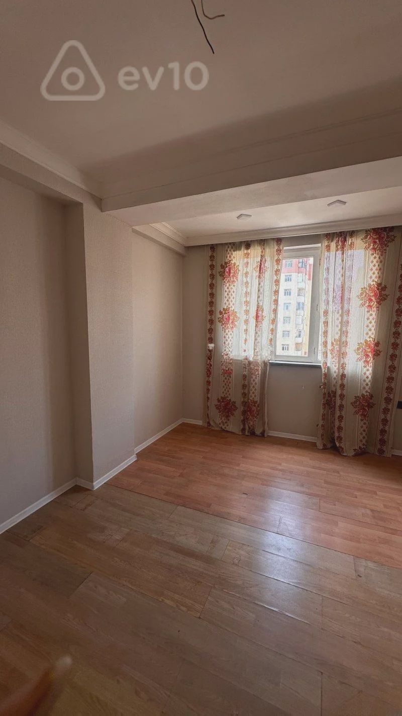For sale: 2-room apartment (new building), 45 m² — Mənzil, Bakı (5)