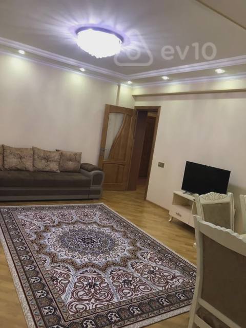 3 otaqlı mənzil, 110 m², Qara qarayev pr. — kirayə — Bakı