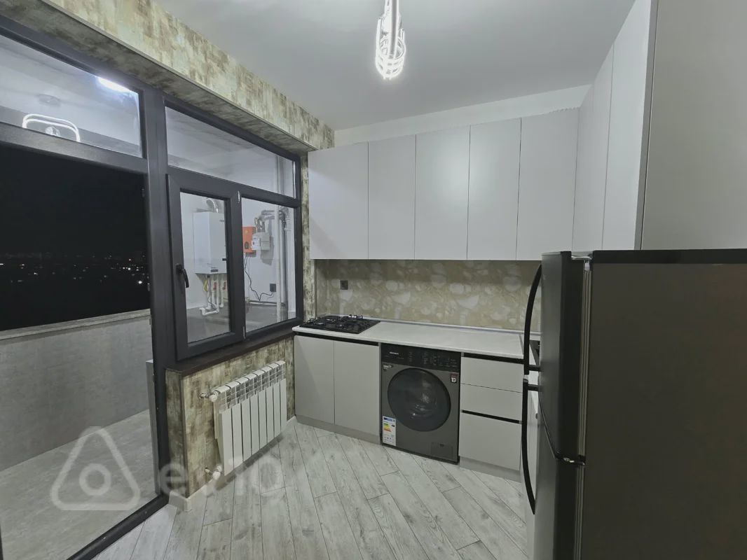 For rent: 2-room apartment (new building), 90 m² — Mənzil, Bakı (7)