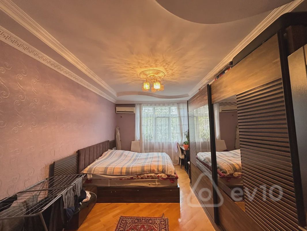 For sale: 3-room apartment (old building), 50 m² — Mənzil, Bakı (4)