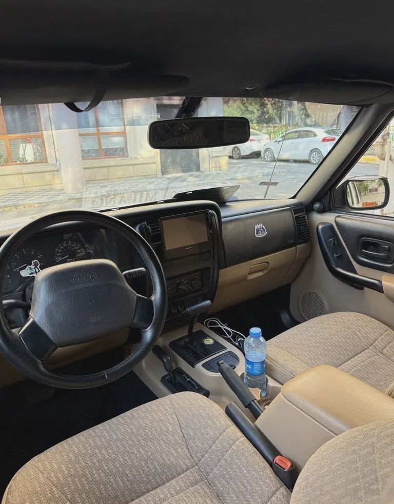 Jeep Cherokee, 2000 il, 277000 km, 4 kwt 77-TH-013 — Avtomobillər, Bakı (7)