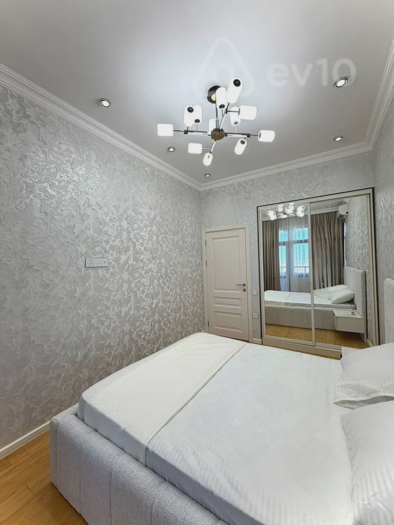For sale: 2-room apartment (new building), 55 m² — Mənzil, Bakı (9)