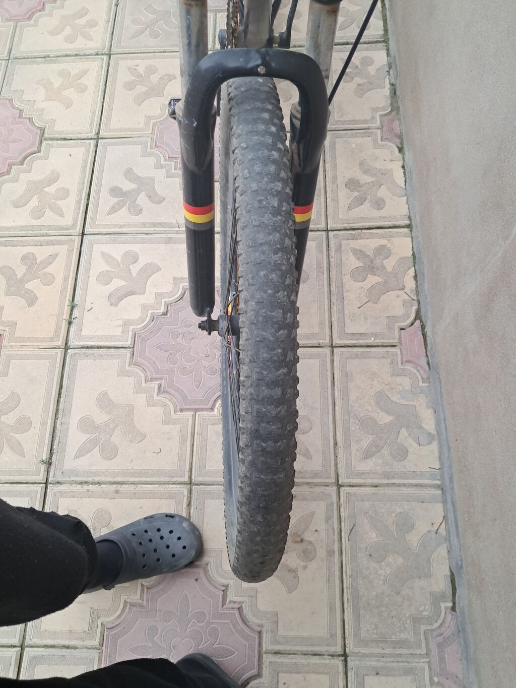 Dağ velosipedi – 29” təkərli, disk əyləcli Xüsusiyyətlər:bir iki — Dağ velosipedləri, Bakı (9)