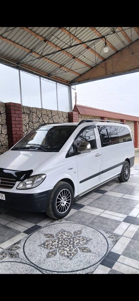 Mercedes-Benz Viano (Turbodiesel) – geniş ailələr və qrup daşımaları — Şəmkir