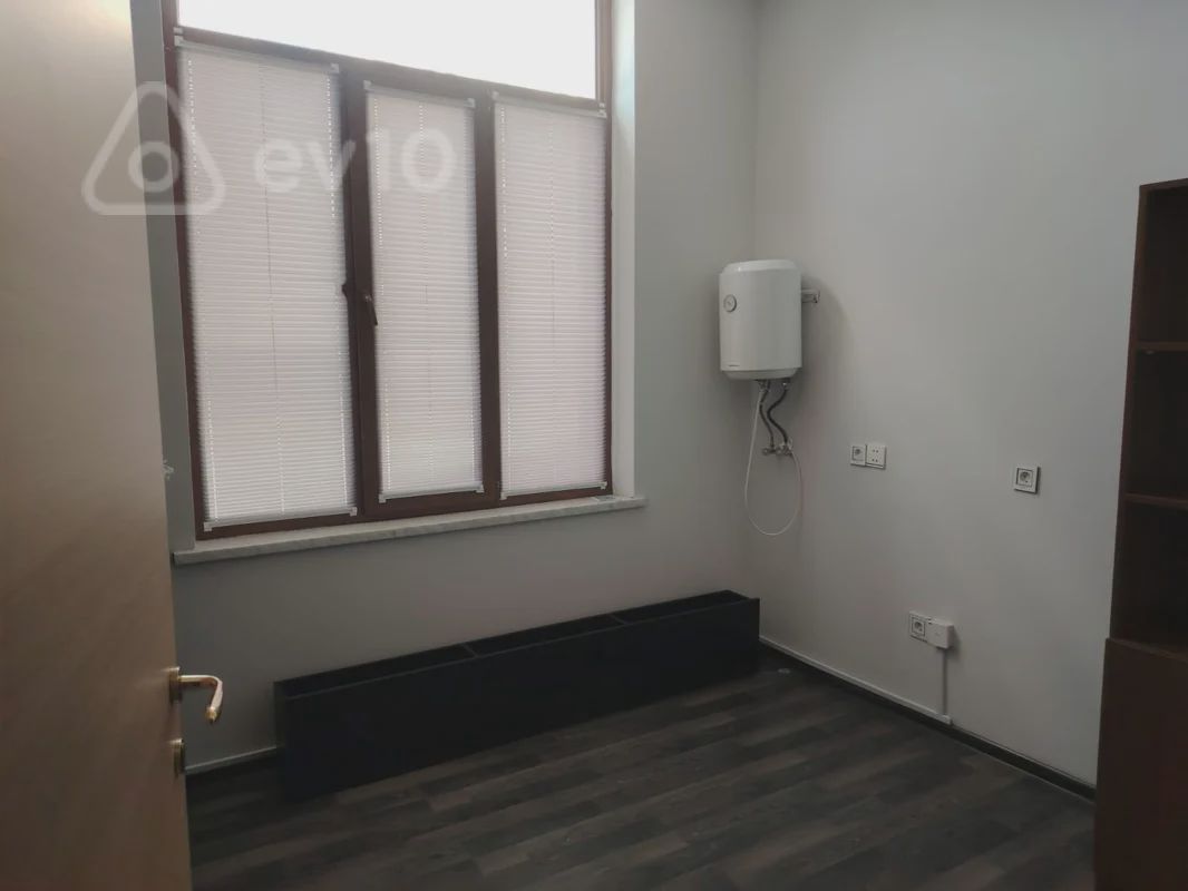 Ofis, 75 m², Bakı, Təbriz küçəsi — kirayə — Ofis, Bakı (12)