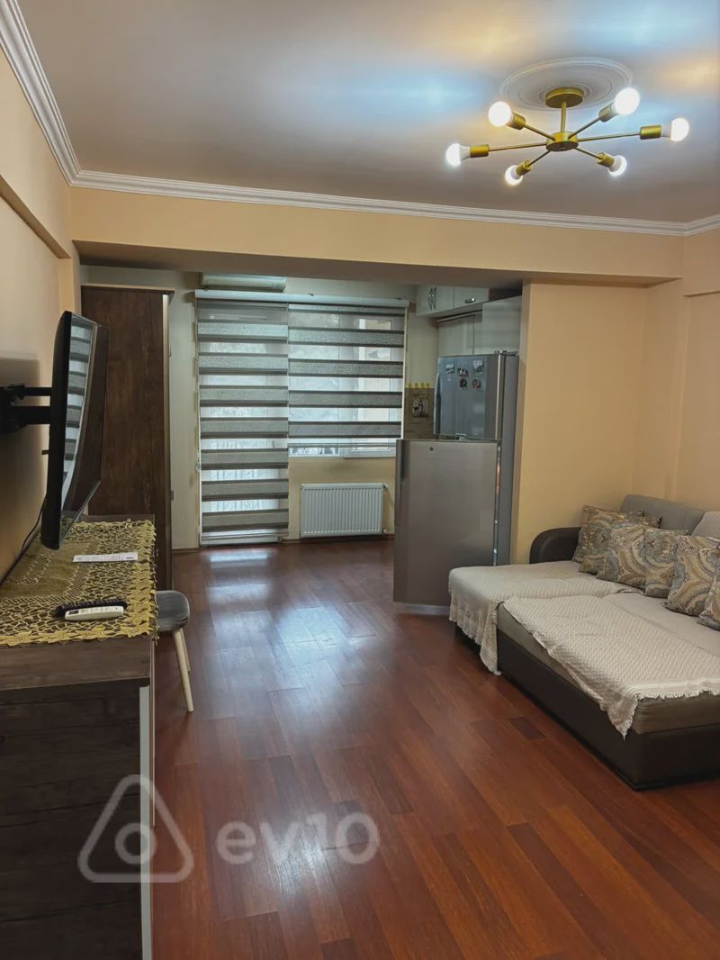For rent: 1-room apartment (old building), 41 m² — Mənzil, Bakı (4)