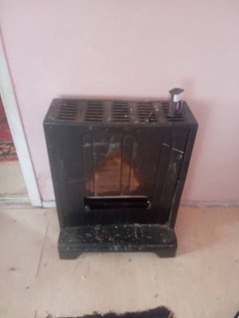 Qaz sobası/istilik peçi. Alışqanında yungul gecikme var - Tip — 25 ₼ · Pirəkəşkül · Isıtıcılar və isı ventilatorları Qaz sobası/istilik peçi. Alışqanında yungul gecikme var - Tip — Pirəkəşkül