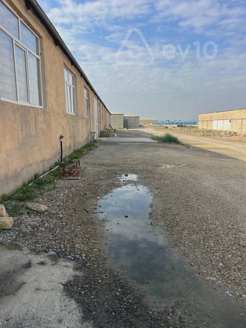 Obyekt, 600 m², Lokbatan dairesi — kirayə — 3 000 ₼ · Baku · Əmlak Obyekt, 600 m², Lokbatan dairesi — kirayə — Baku