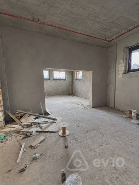 Obyekt, 210 m², Qara Qarayev Metrosu — kirayə — Баку